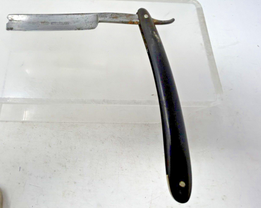 Wilbert Hollow Ground Straight Razor Bakelite Handle
