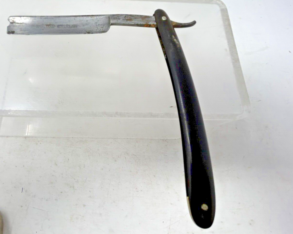 Wilbert Hollow Ground Straight Razor Bakelite Handle