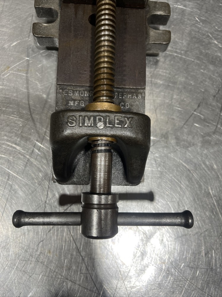 Vintage Simplex Machinists Vise