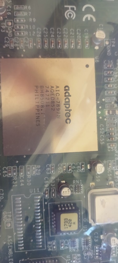 Adaptec AHA-3950U2D - Sealed