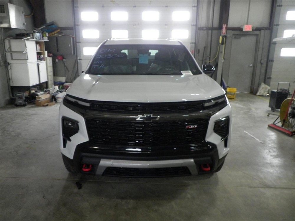 2026 Traverse Z71 Upper Air Shutter