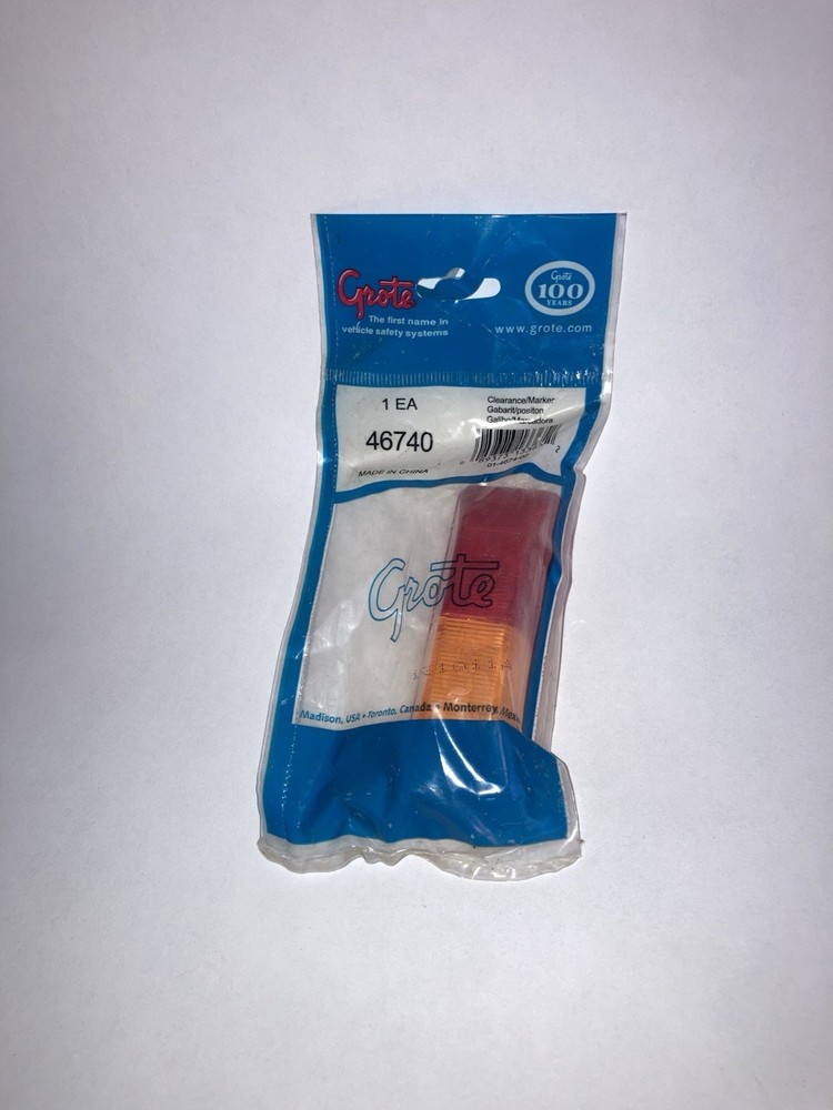 Grote 46740 Clearance Marker Light Red/Amber | Split-Lens Rectangular