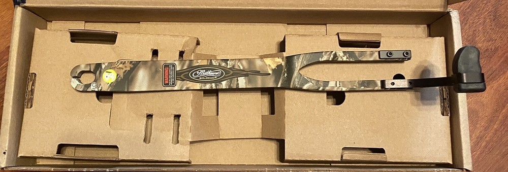 New Mathews Helim 60# Top LIMB Lost Camo With String Suppressor
