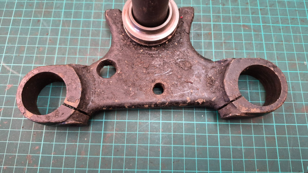BSA Bottom Yoke - used