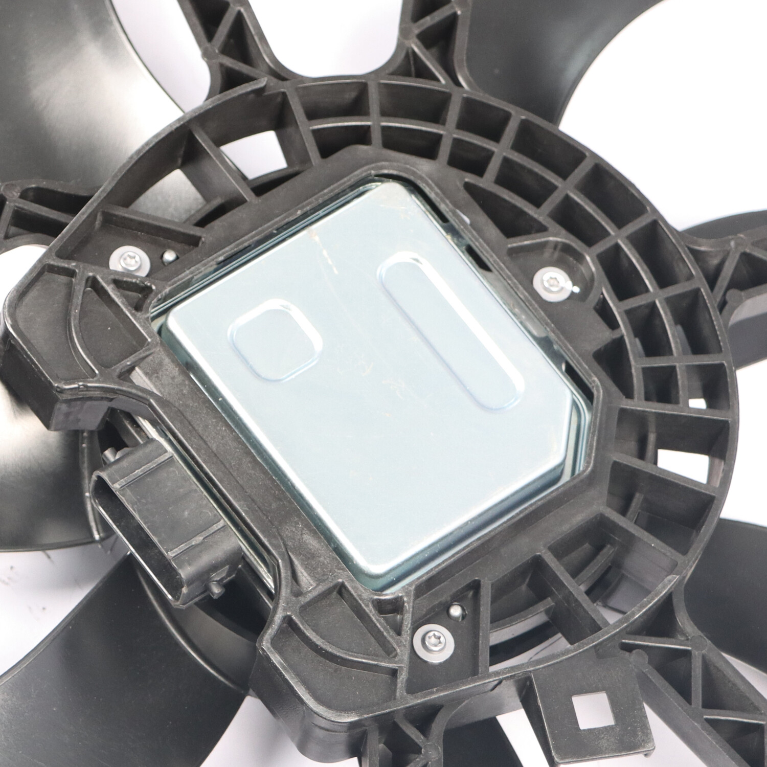 Radiator Cooling Fan Assembly For 2018-2022 Toyota Camry RAV4 2019-21 Single Fan