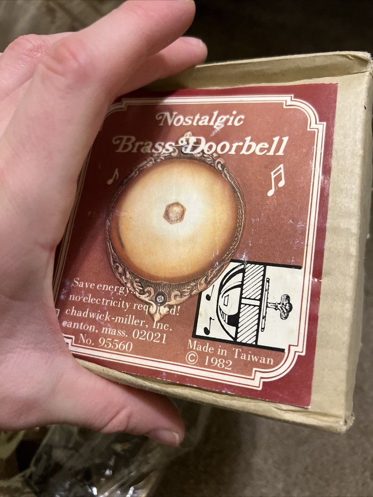 Nostalgic Brass Doorbell 1982 Mountable Taiwan -missing key- Chadwick Miller