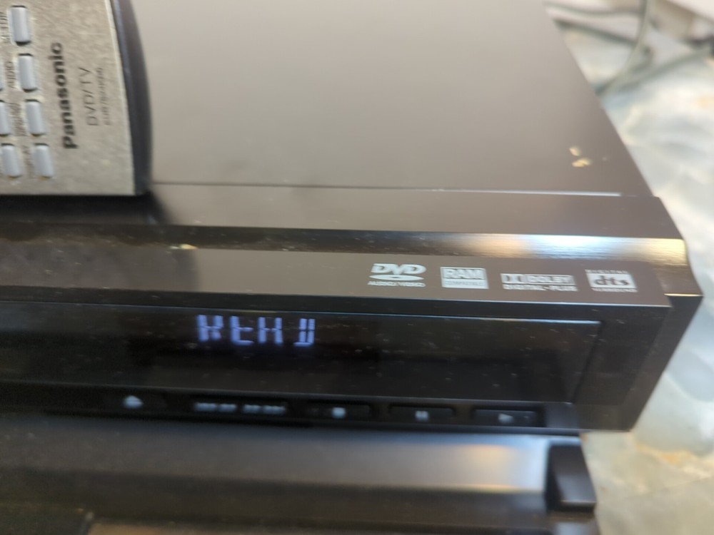 Panasonic DMP-BD10A Blu-Ray Player Complete With Remote!