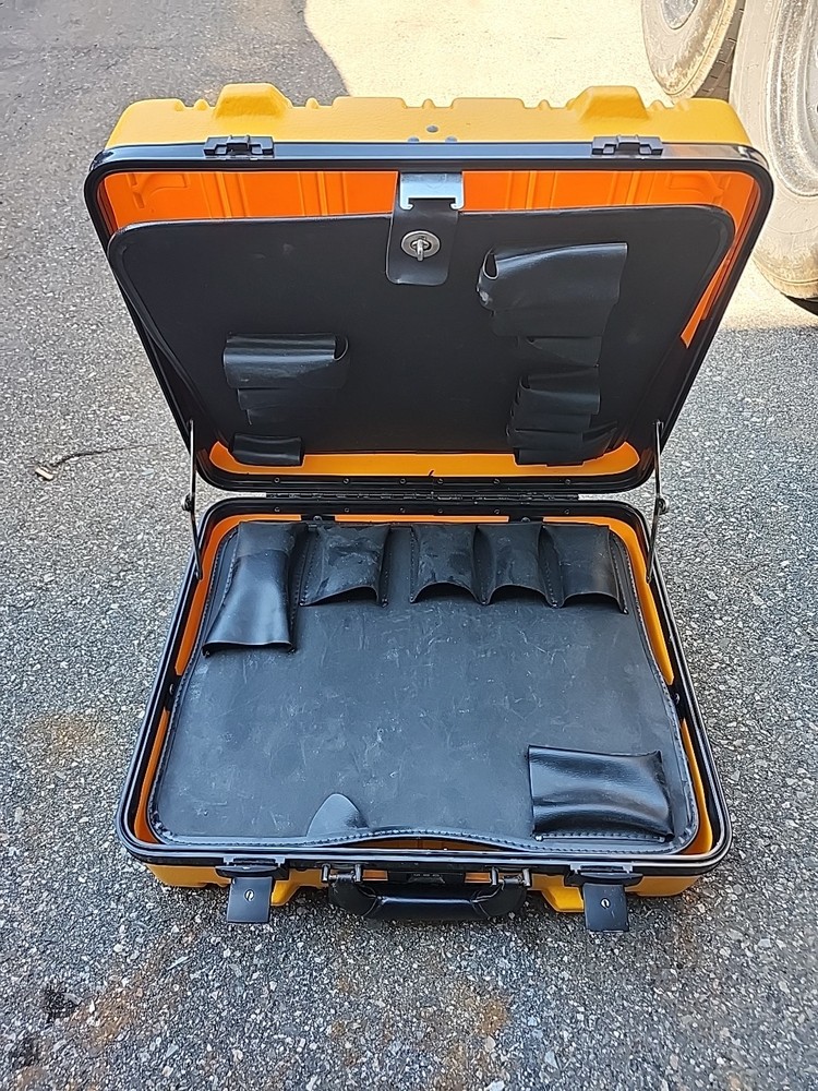 Klein Tools 33535 Case for Utility Tool Kit With Leather Inserts