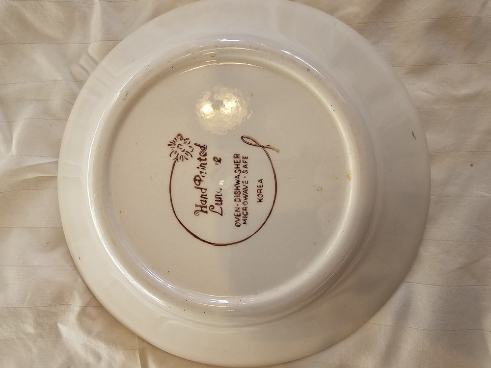 Vintage fruit themed plates and bowls