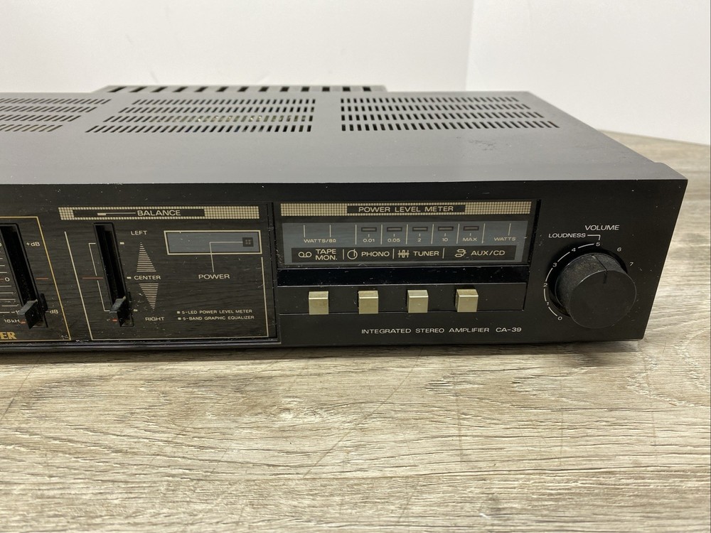 Fisher Studio Standard Integrated Stereo Amplifier CA-39 *Works Read*
