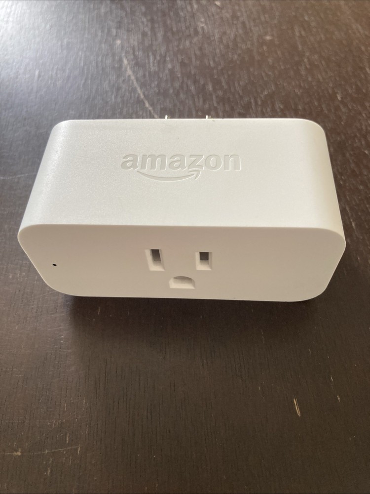 Amazon Smart Wi-Fi Plug-White 3-Prong 15A 120V AC
