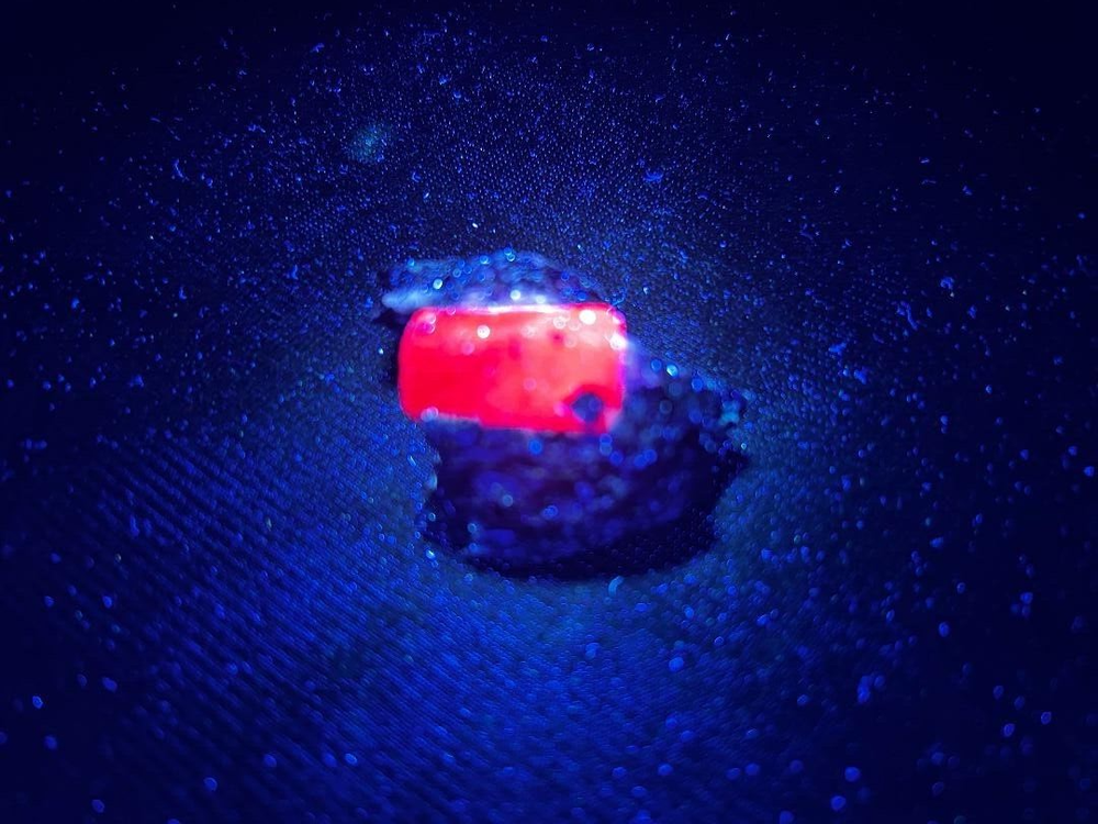 KB: FANTASTIC!! LW FL. RED RUBY XL. FROM MADAGASCAR