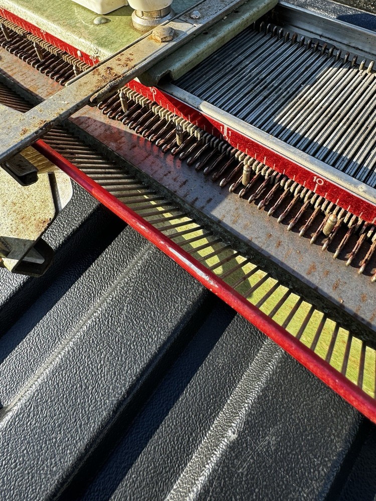 Passap M-201 Speed-O-Knit Flat Bed Knitting Machine ~ Untested w Tools! READ