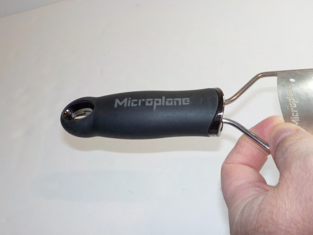 Microplane Gourmet Series Fine Cheese Grater