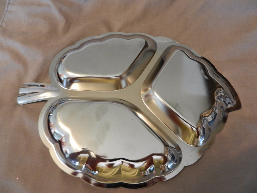 Vintage Silverplated 3 Section Divided Leaf Appetizer Serving Platter