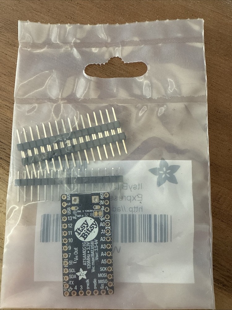 Adafruit ItsyBitsy M4 Express featuring ATSAMD51