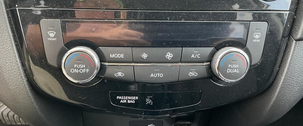 Temperature Control Fits 17-23 QASHQAI 859405
