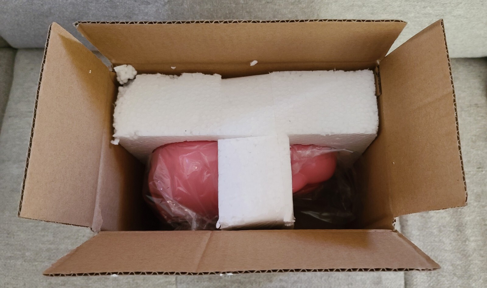 NEW Delirium Tremens Pink Ceramic Elephant 8"x6" Logo Belgian Beer Sculpture Bar