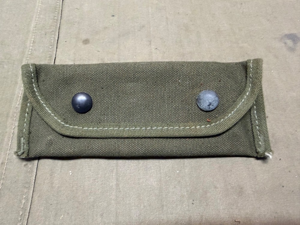 ORIGINAL WWII US ARMY 1944 SMALL PARTS CARRY POUCH