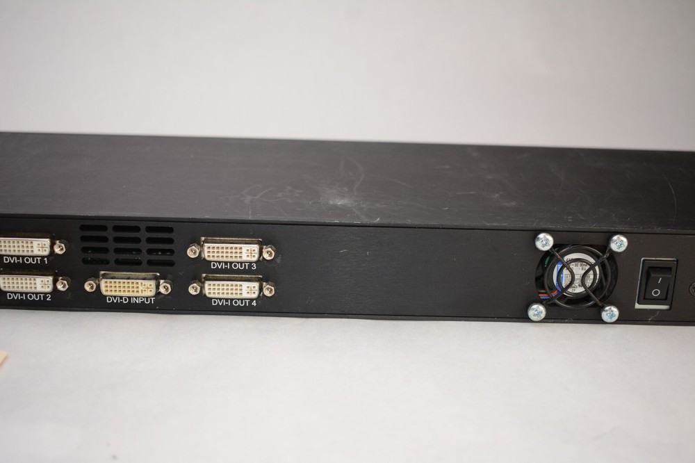 DATAPATH X4 STAND ALONE DISPLAY WALL CONTROLLER