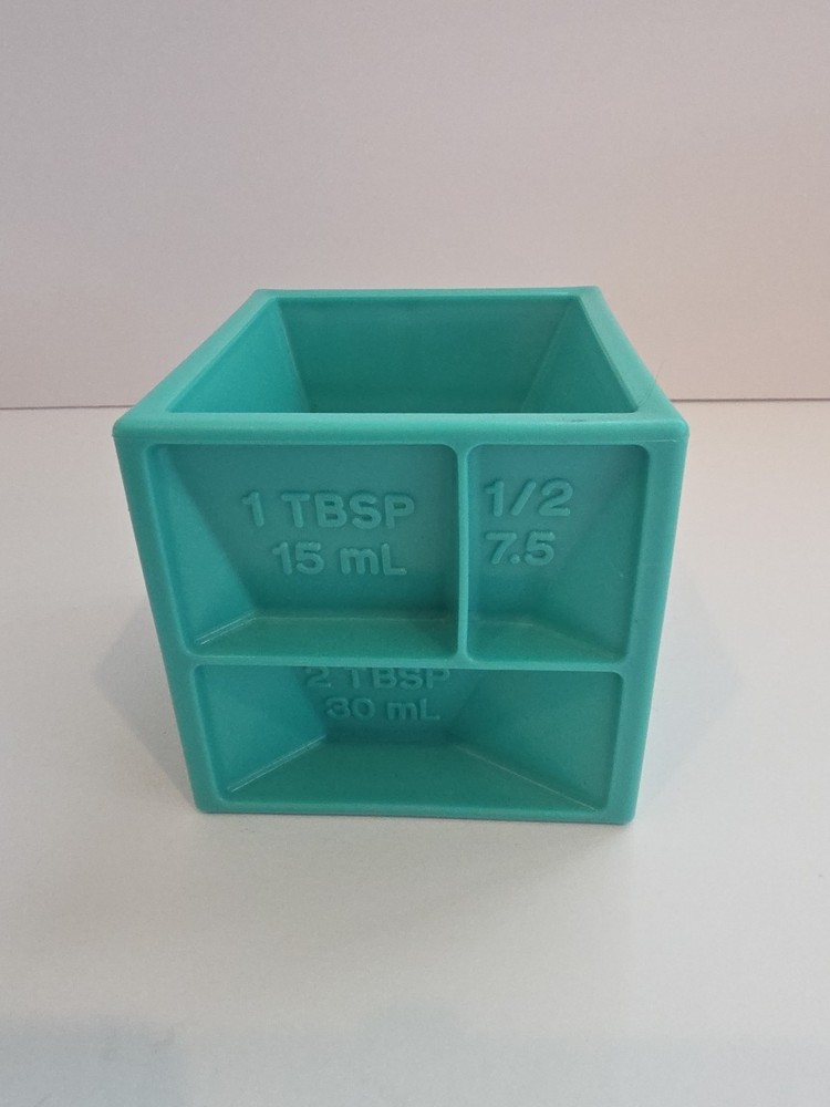 All-in-One Measuring Cube ~ Kitchen ~ Baking ~ Great Gift ~ Teal