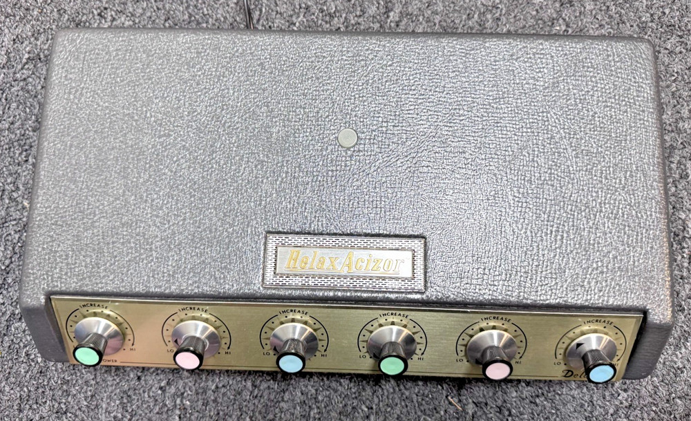 Relax Acizor, MODEL 28. SHOCK KIT, WITH CASE, UNTESTED, AS IS