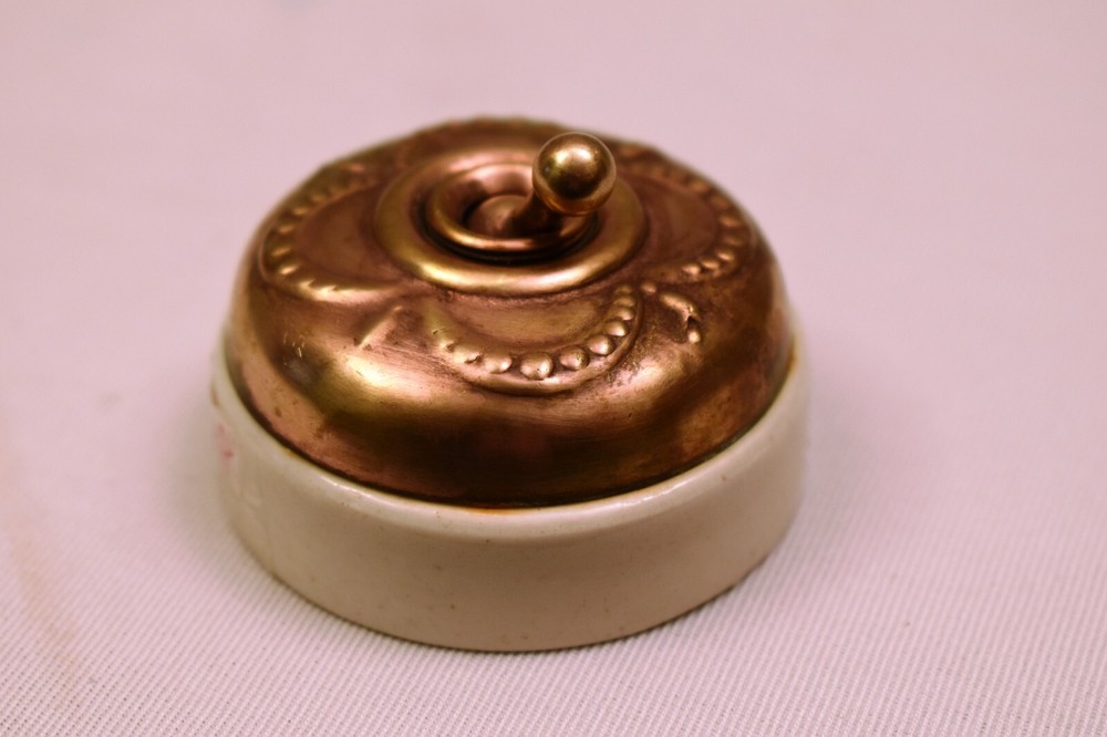 Antique Crabtree Brass Toggle Switch Ceramic Base 1920s British Wall Light "RA11