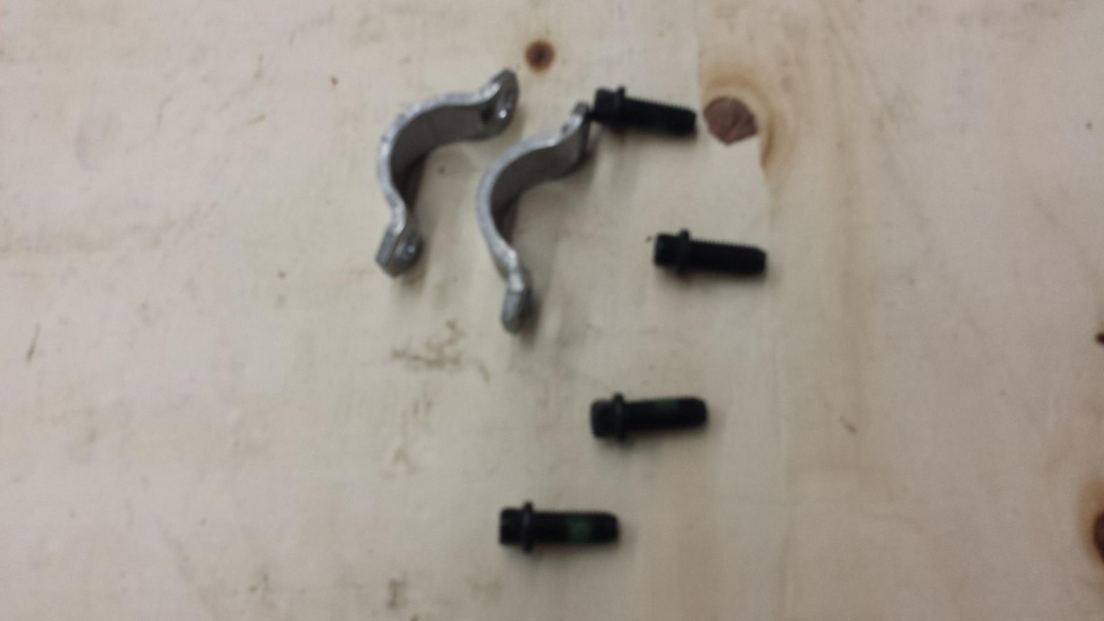 DANA SPICER HEAVY DUTY 3-70-28X U-JOINT STRAP KIT 1350/1410 USA SHIPS FAST!!!!