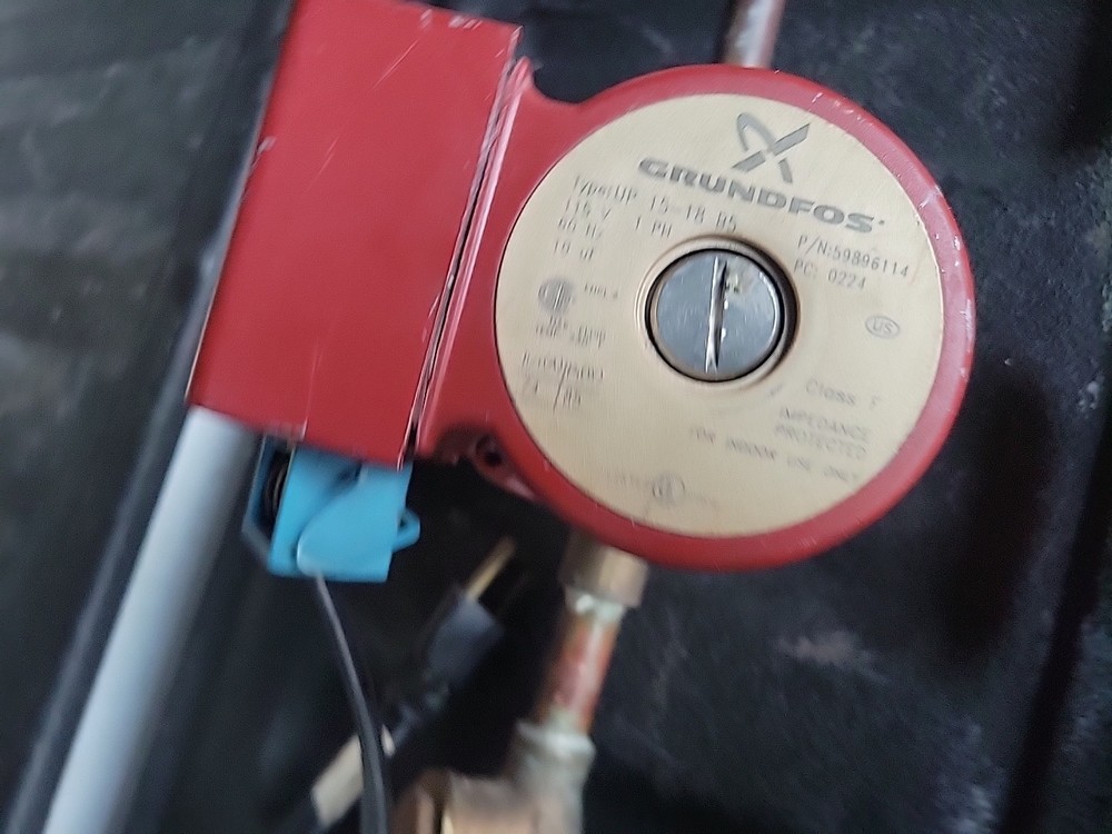 Grundfos UP 15-18 B5 Circulator Pump
