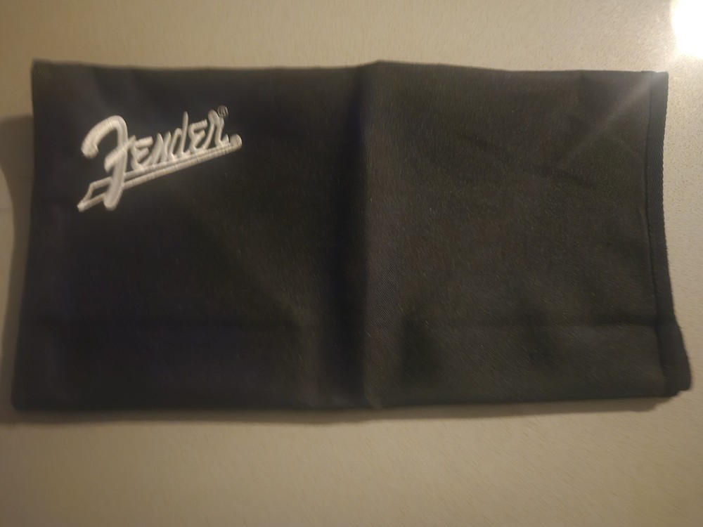 Fender Rumble 100 Amplifier Cover
