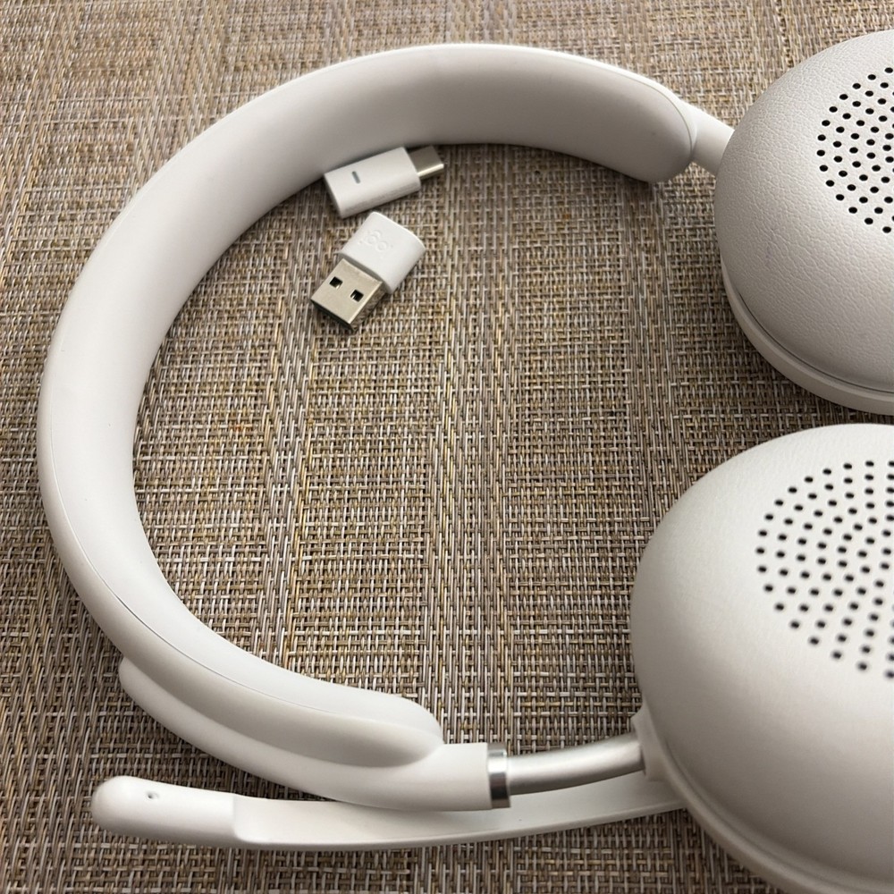 Logitech Zone Wireless 2 Microsoft Teams Certified - White Color With Receiver