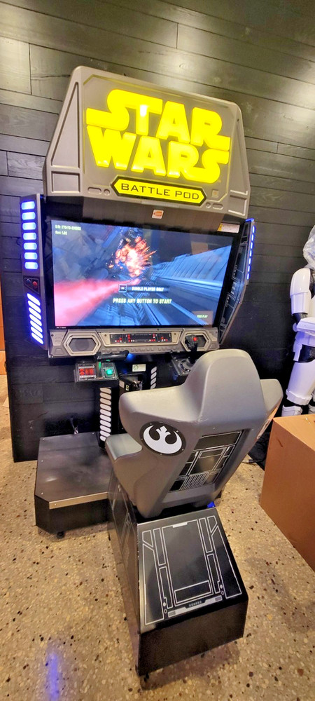 STAR WARS BATTLE POD ARCADE MACHINE by NAMCO