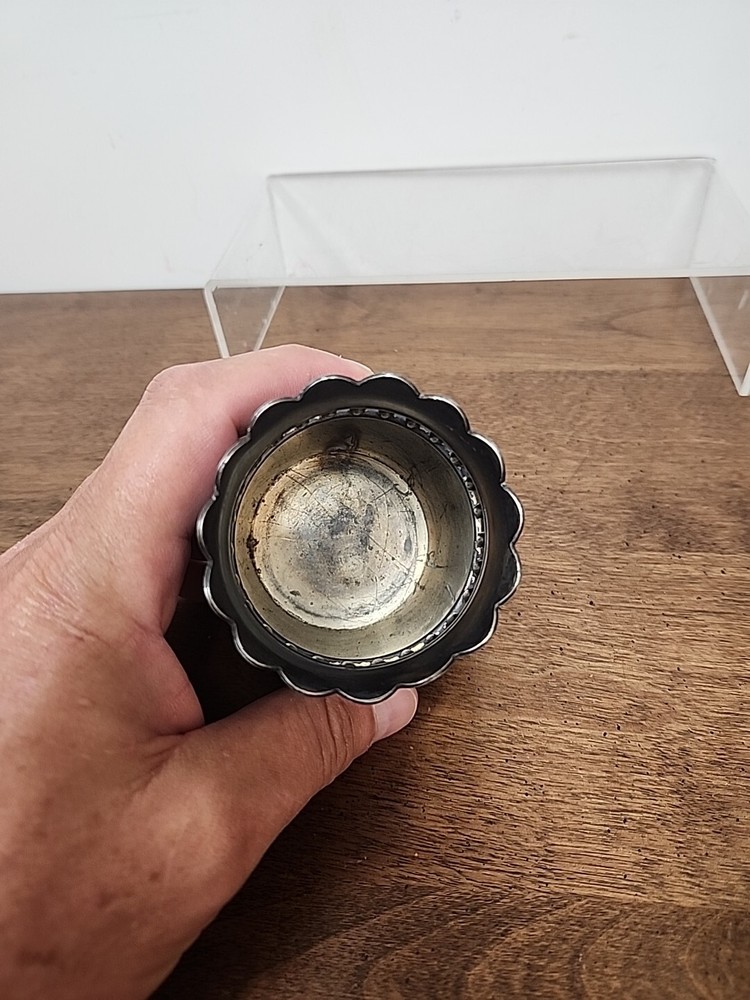 ANTIQUE PAIRPOINT QUADRUPLE PLATE LEAF OPEN SUGAR