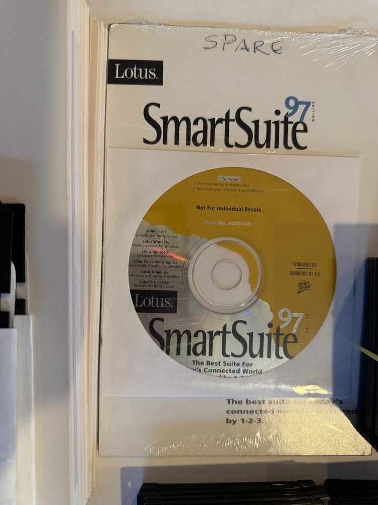 Vintage Lotus SmartSuite Software Bundle Lot