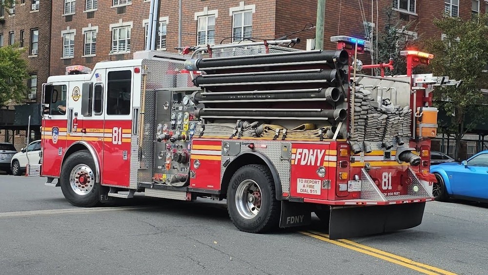 FDNY Engine 81 TL 46 Bailey Ave Bombers patch