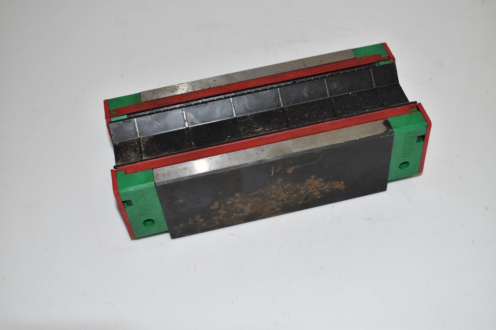 ^^ Hiwin RGH55HAH Roller Type Linear Guide Slider (SRN77)