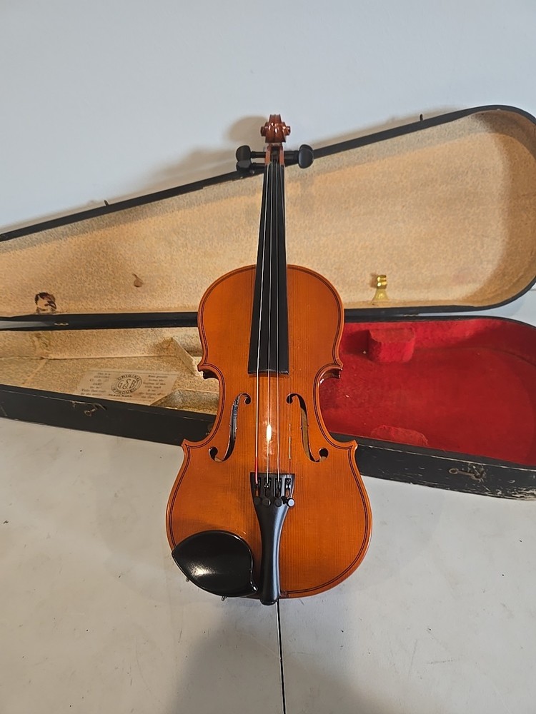 CREMONA 4 String Violin SV 50 With Case