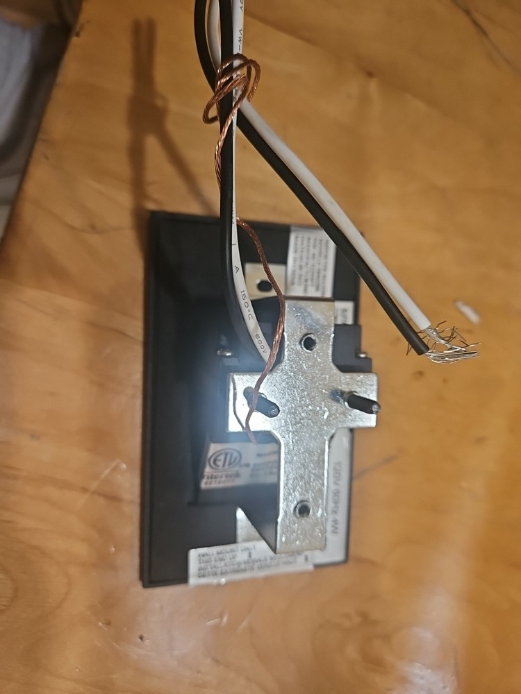Maxim 58002bk Pathway Light