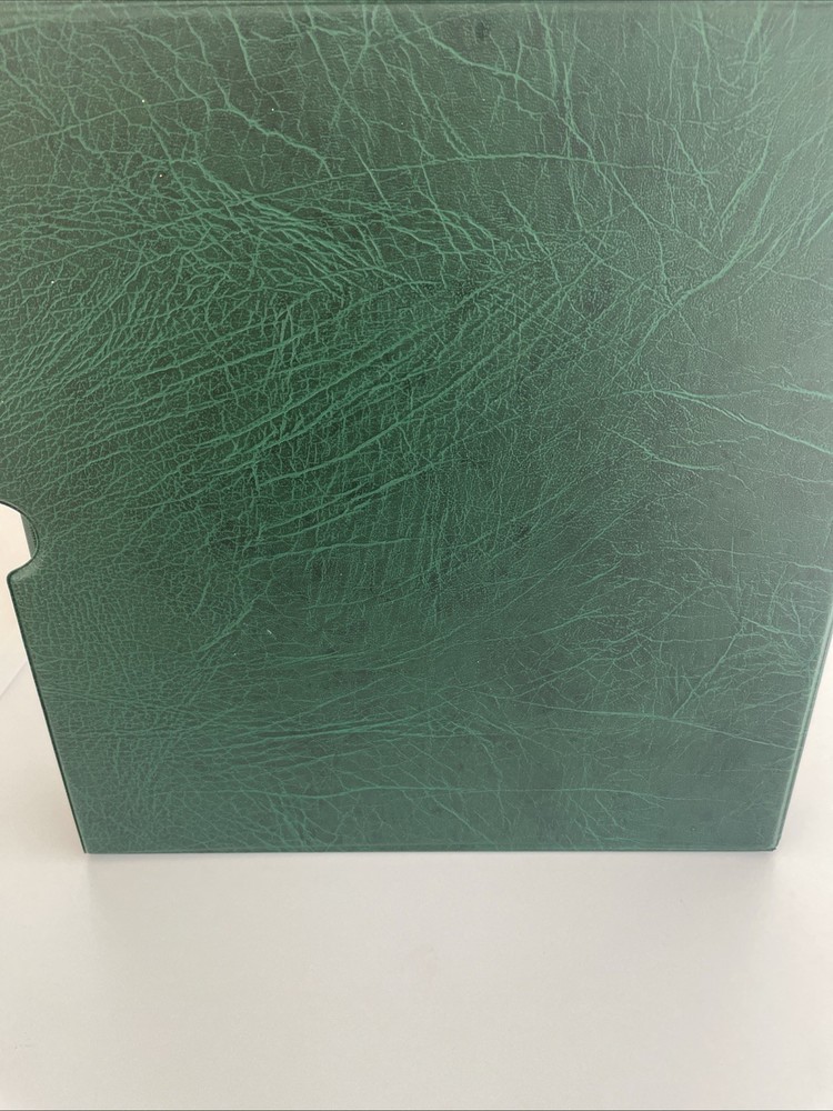 Leuchtturm ‘Perfect’ Lighthouse Large Stamp Collection Binder & Slipcase Green