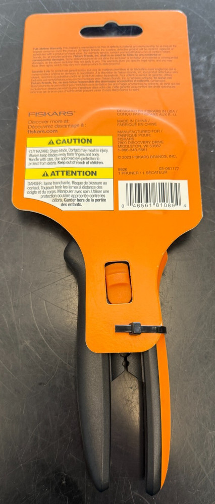 Fiskars Cut Capacity Classic Bypass Hand Pruning Shears
