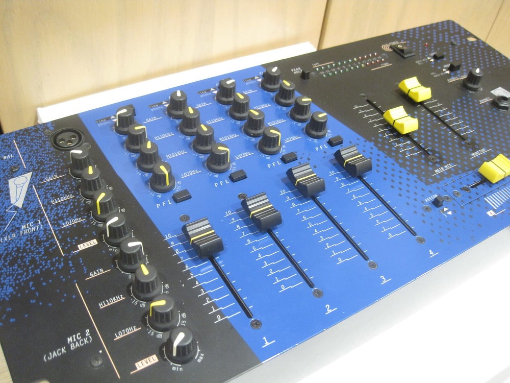 ESO Plug 4-channel DJ Mixer Console