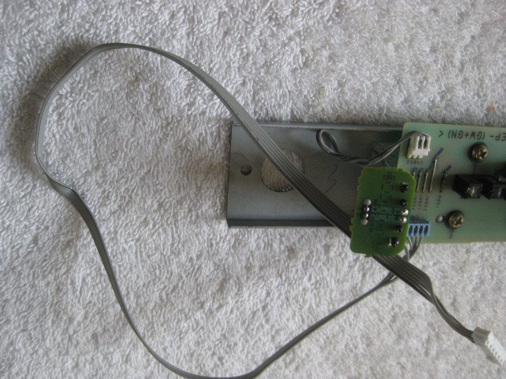 SENSOR PCB BOARD FOR A SONY CDP-CX270 CD CHANGER OEM PART