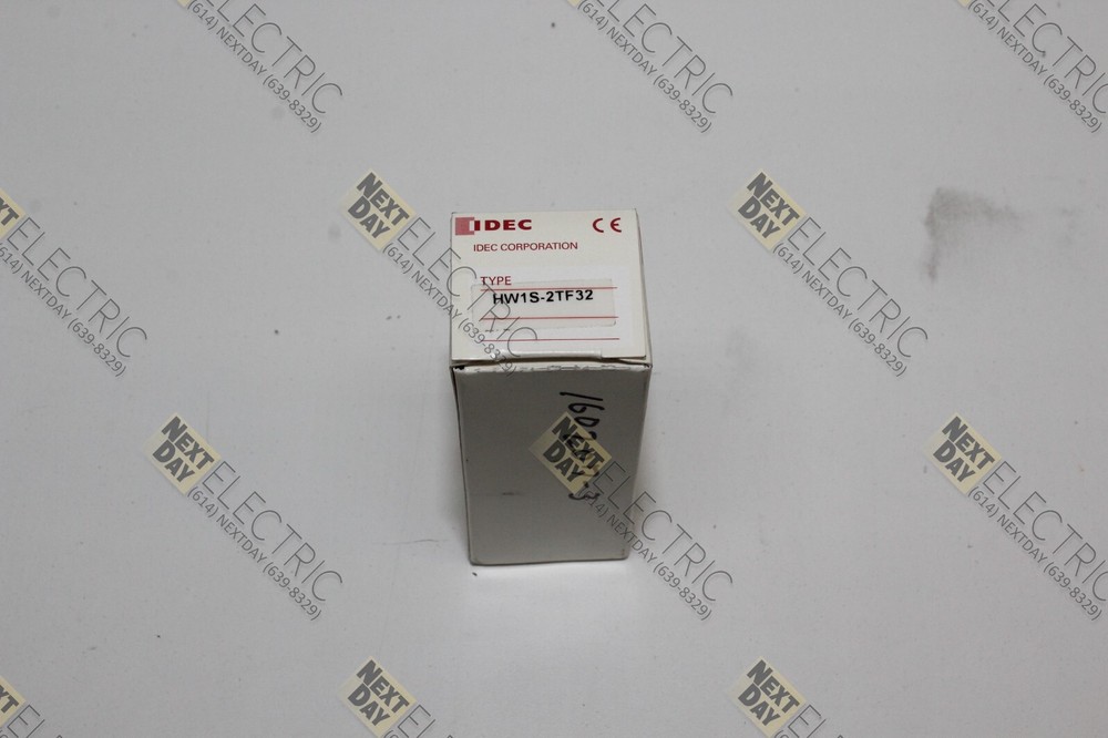 Idec, HW1S-2TF32, Selector Switch 22mm 2 Pos Position