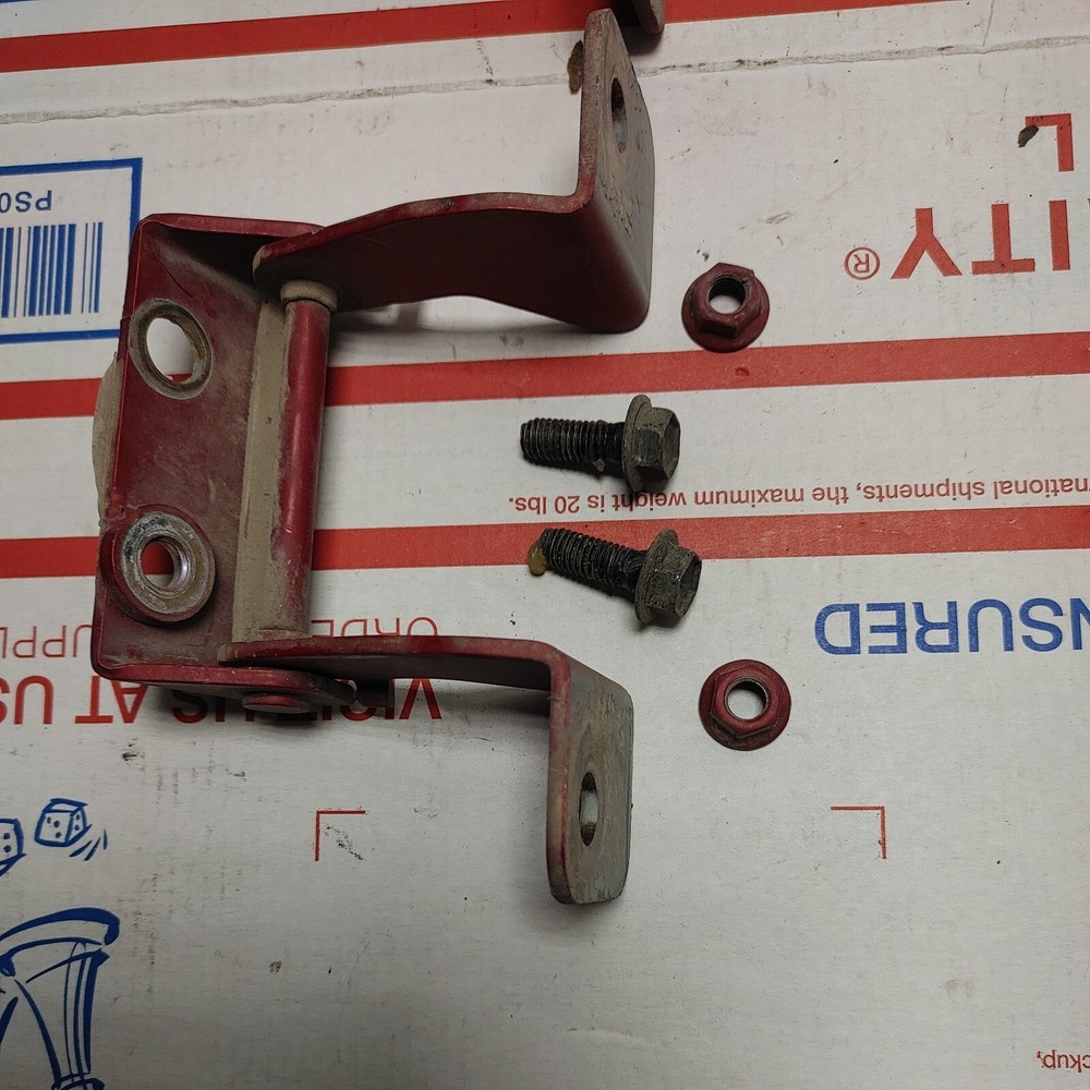 91-97 TAILGATE HATCH HINGE SET HINGES OEM RED BOLTS