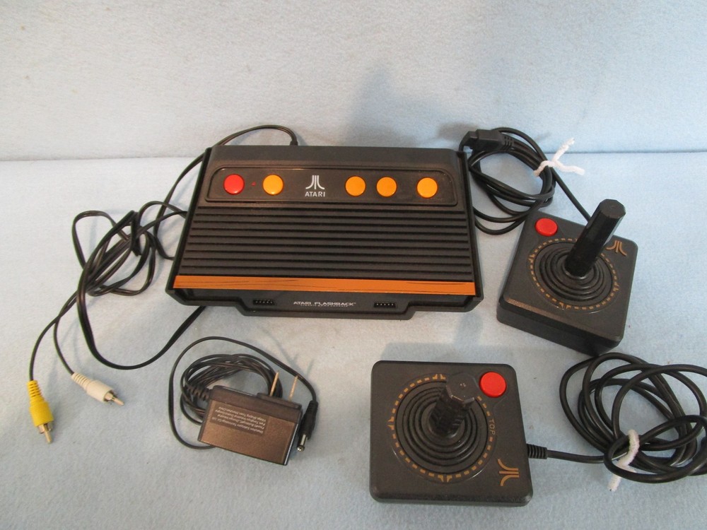 ATARI FLASHBACK classic game console COMPLETE & TESTED
