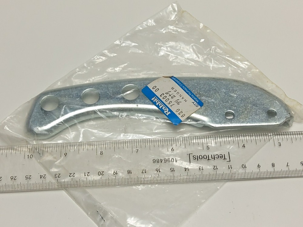 RABBIT HANGER 630-75003-00 (NEW)