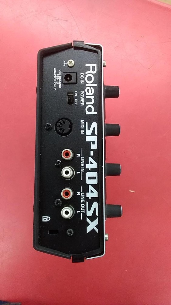 ROLAND SP-404SX Sampler From Japan