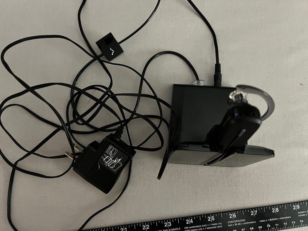 Plantronics CS540 (C054) Wireless Headset, Earloop, Base, Phone/Power Cord