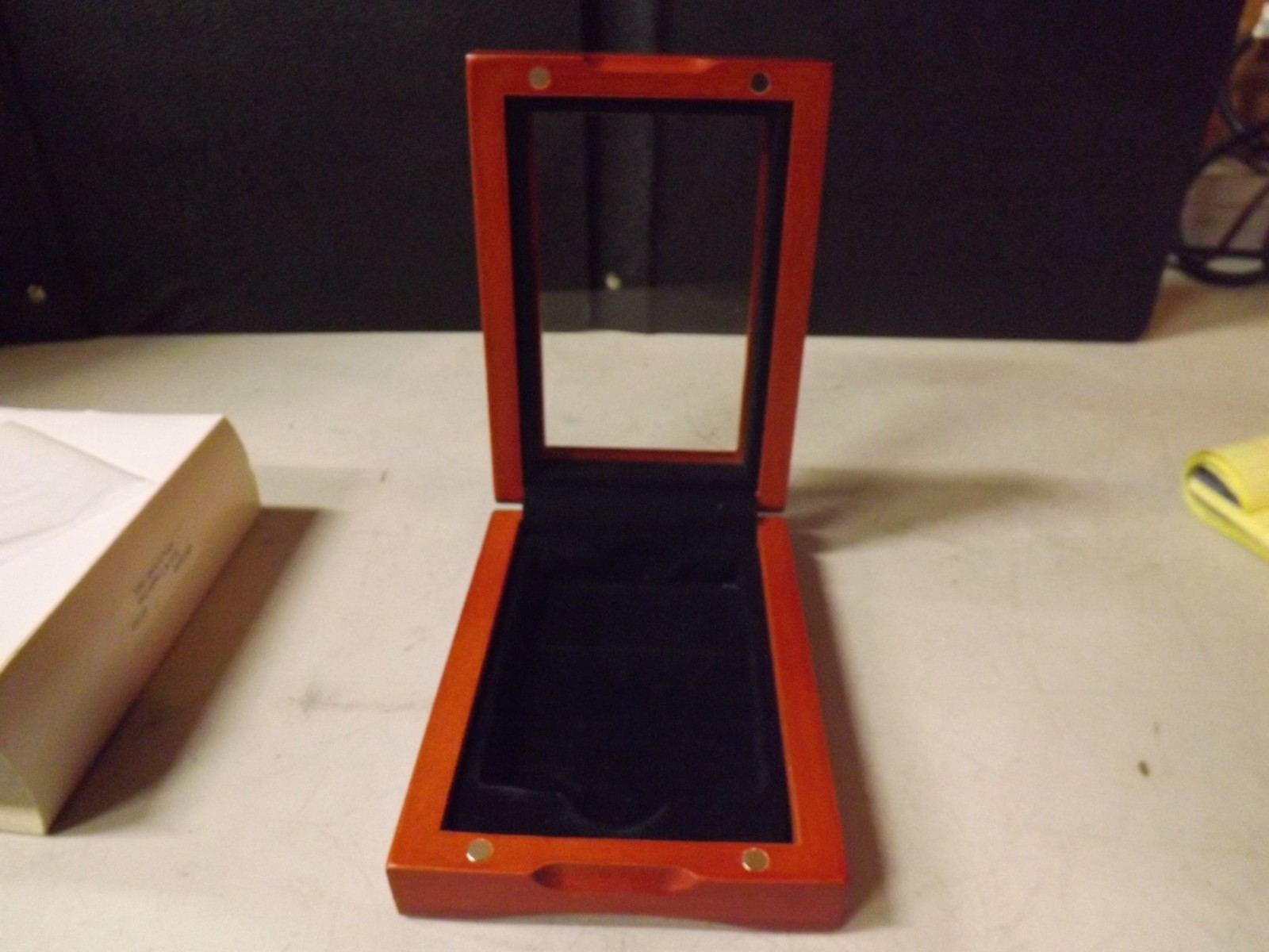 Wooden Display Box with Glass Window for Single Graded Coin Slab