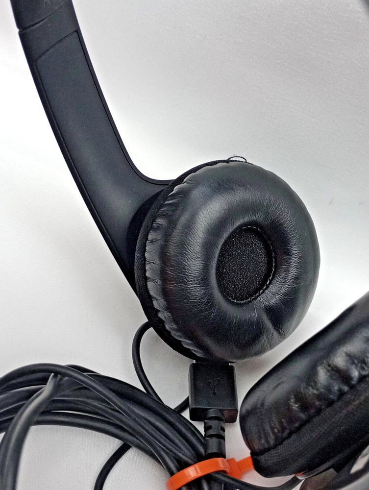 Logitech USB Wired Headset w/ Mic Inline Volume Control Black PC Laptop Tested